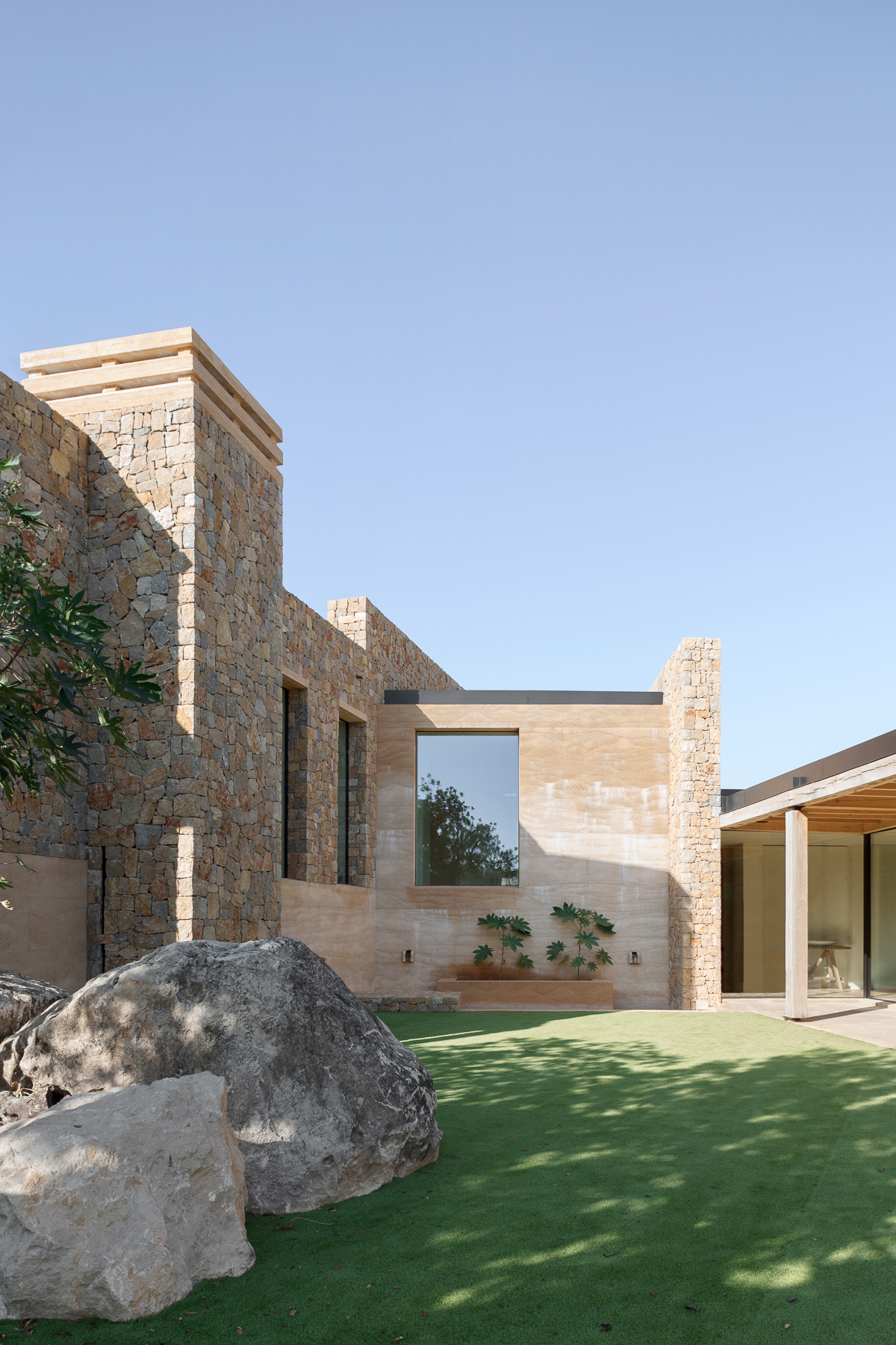 MDBA_B House Adsubia